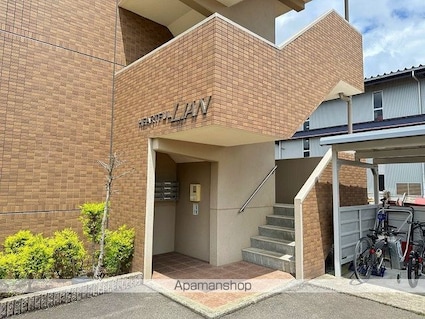 ハートフルリアン[2LDK/60m2]のエントランス