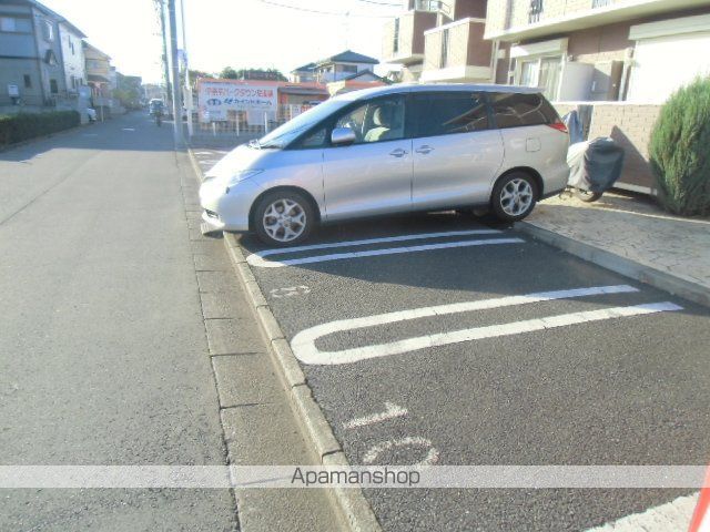 【武蔵村山市伊奈平のアパートの写真】