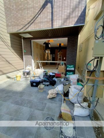 ALEGRIA東三国の玄関写真