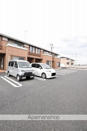 ラフィネ　ユイット[2LDK/57.63m2]の駐車場