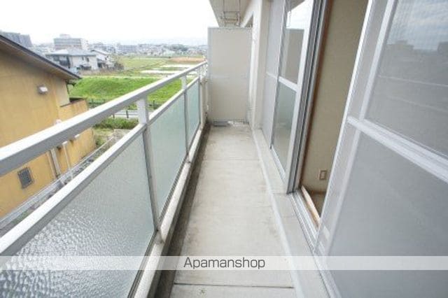 サンパレス西ノ京の内装写真