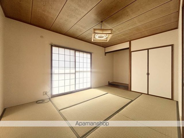 山陽本線 光駅 徒歩15分 2階建 築45年の内装写真