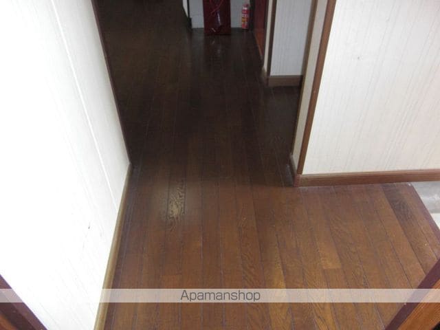 根小屋二戸建の内装写真