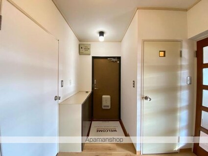 ピュアハイツ[2LDK/67.19m2]の玄関