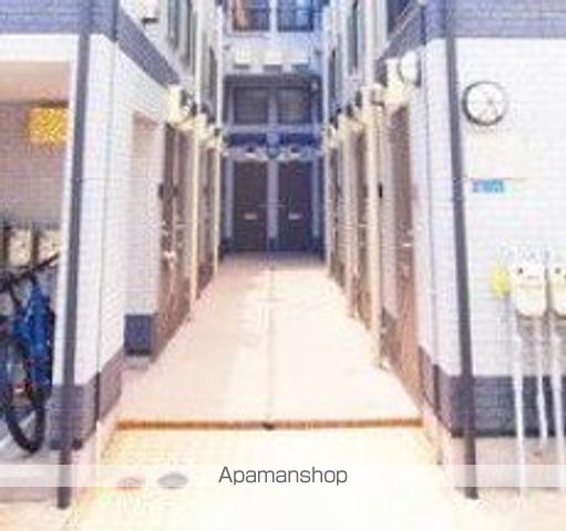 インベスト南蒲田の玄関写真