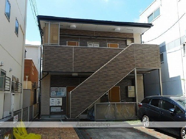バイオレットの外観写真