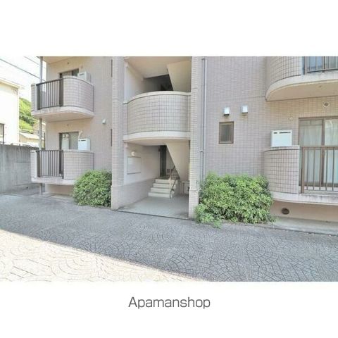 ベルヴェデーレIIの玄関写真