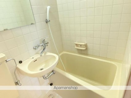 アーバンハイツ紫雲[1R/17.32m2]のバス