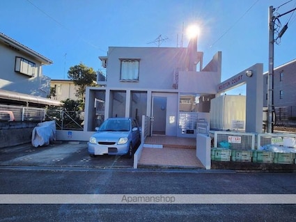 モイスンコート[1R/18.09m2]の外観2