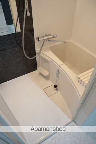 エヌエムキャトフヴァンシスの内装写真
