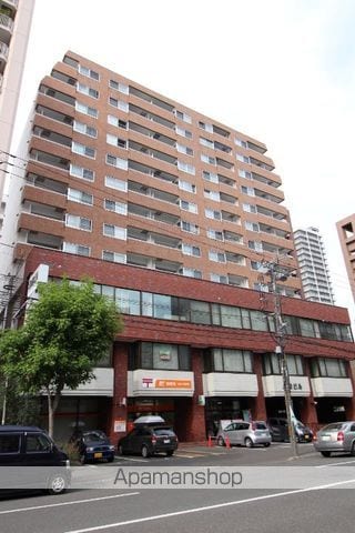 北苑マンションの外観写真