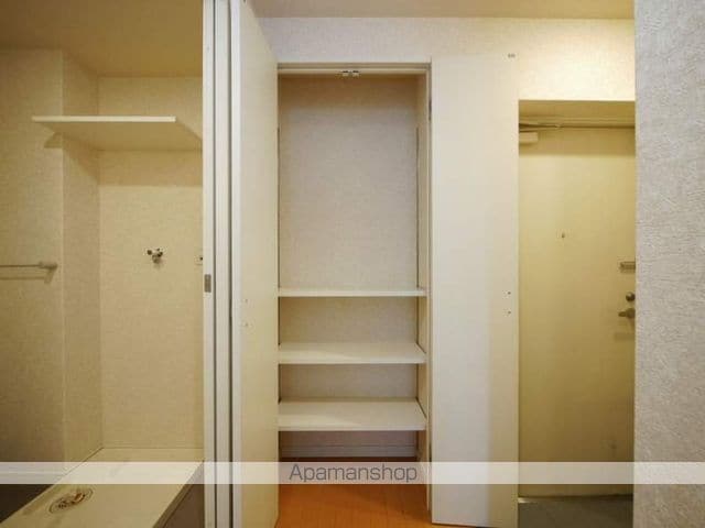 サヴォイテンジンクォーターの内装写真