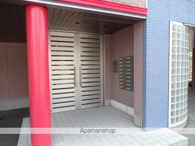 サン・ルモンド岡山手の玄関写真