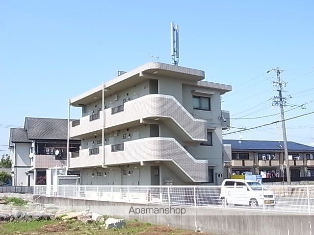 フラットサンパティークの外観写真