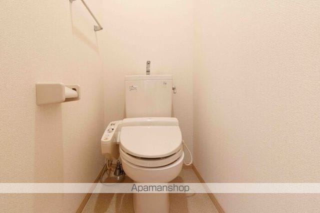 リビングタウン中川栄町 Bの内装写真