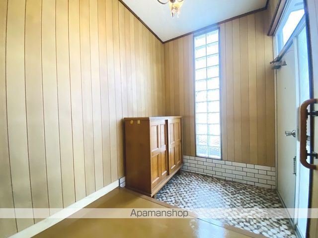 函館市 2階建 築54年の内装写真