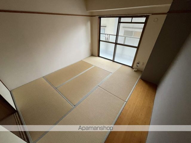 日宝ライフ下新庄の内装写真
