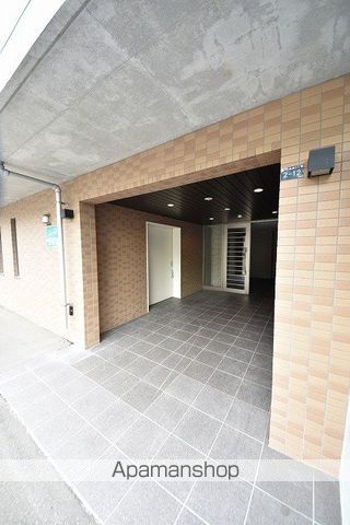 PRECIOUS COURT ANNEXの玄関写真