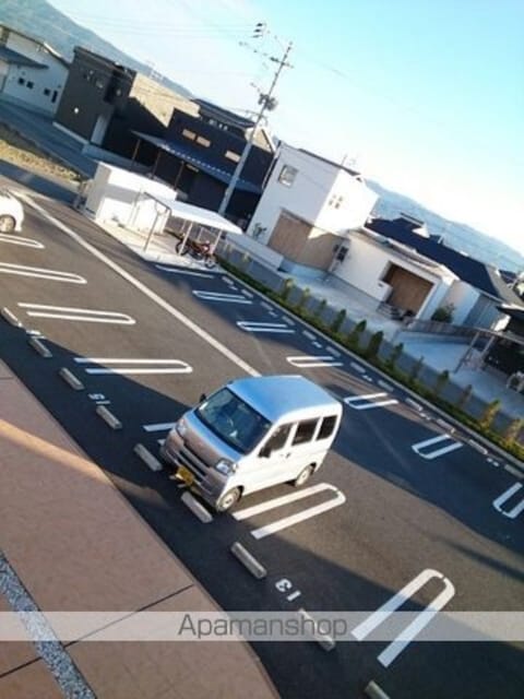 Ｖｉｌｌａ　アニバ　Ⅲ[1LDK/47.08m2]の駐車場1