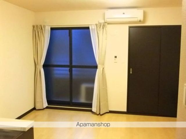 レオネクストHAKUBAIIの内装写真