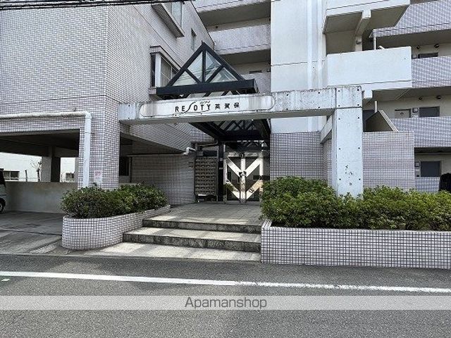 リゾティ英賀保の玄関写真