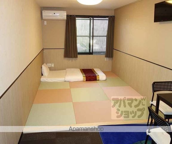 ボチボチ烏丸の内装写真