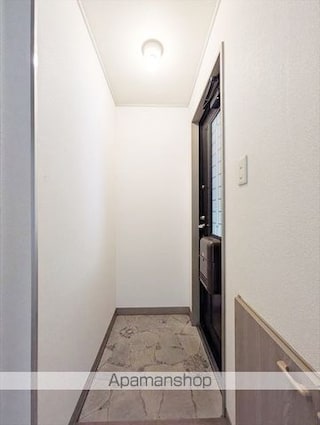 シャトルミヤケ　Ｂ棟[3DK/50.41m2]の玄関