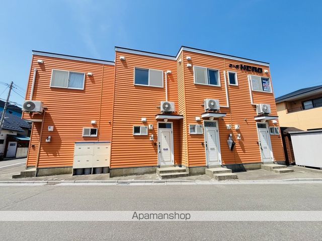 コーポHERO亀田港の外観写真