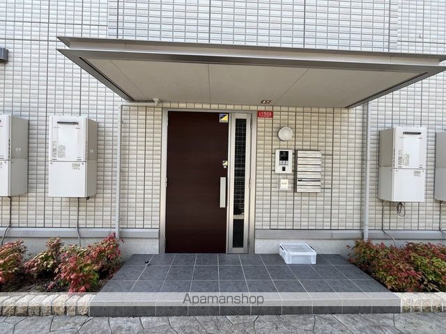 AVANT RIVIE’REの玄関写真