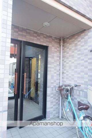 コパン栄通の玄関写真