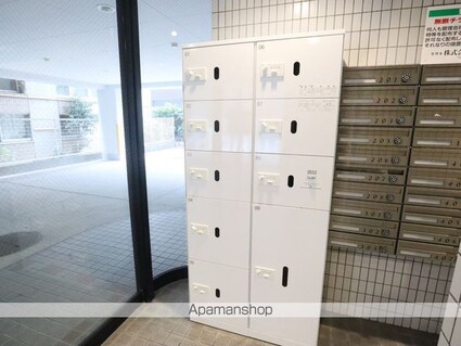 エステート記念橋　大幅リフォーム・ＵＢ交換[1K/21m2]のエントランス1