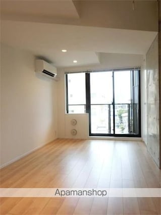 ＺＯＯＭ新宿夏目坂[2K/36.62m2]のリビング・居間