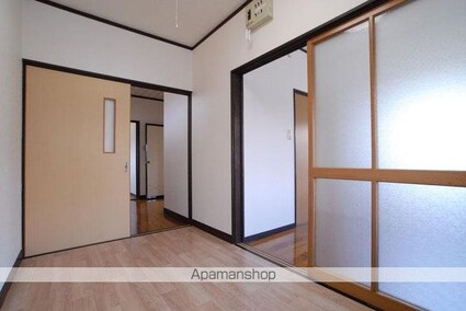 三の丸ハイツＢ棟[3K/49.68m2]の内装1