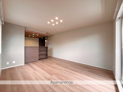 ガーデン　ラピッズ[2LDK/67.17m2]のリビング・居間