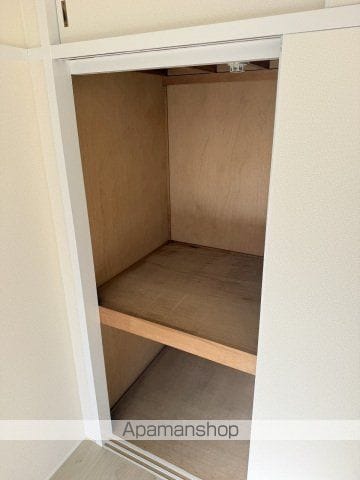 ヴェルセンチュリーの内装写真