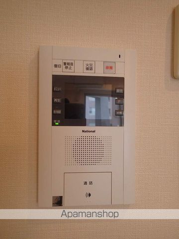 ロイヤルパークス桃坂の内装写真