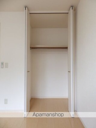 サンモール川口　Ｃ棟[2LDK/57.93m2]の収納