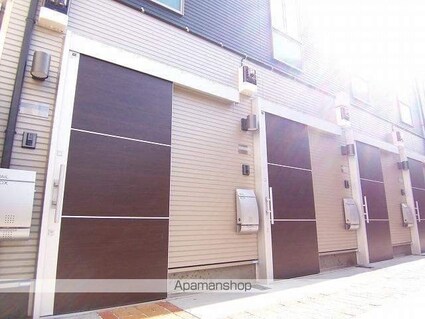 東京都中野区野方４丁目[1R/38.77m2]のエントランス2