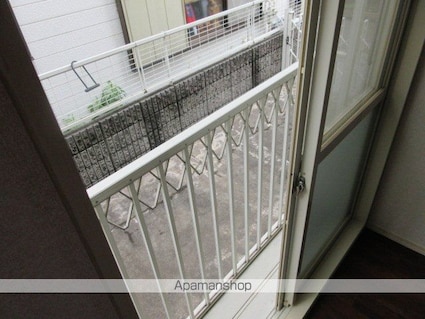 ドルフィン[1K/19.87m2]のバルコニー