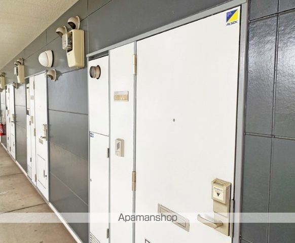 レオパレス南小倉の外観写真