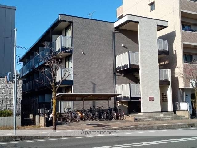 レオパレスムーブメント鶴瀬の玄関写真