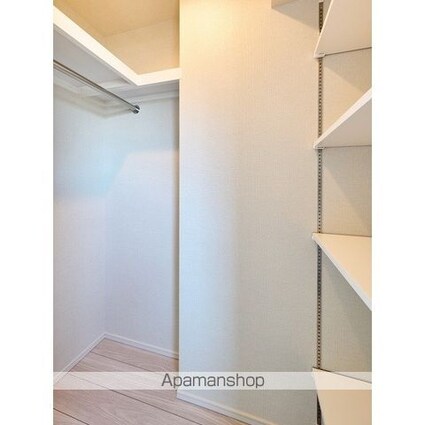 コンフォリア・リヴ西大島ＳＯＵＴＨ[1SLDK/48m2]の収納