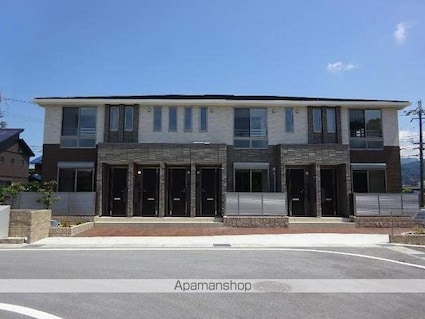 Ｃｒｏｓｓ　Ｔｅｒｒａｃｅ[2LDK/58.17m2]の外観2