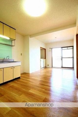 レジデンス紫光の内装写真