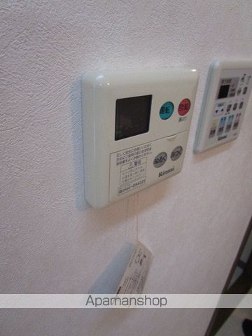 CRADLEの内装写真