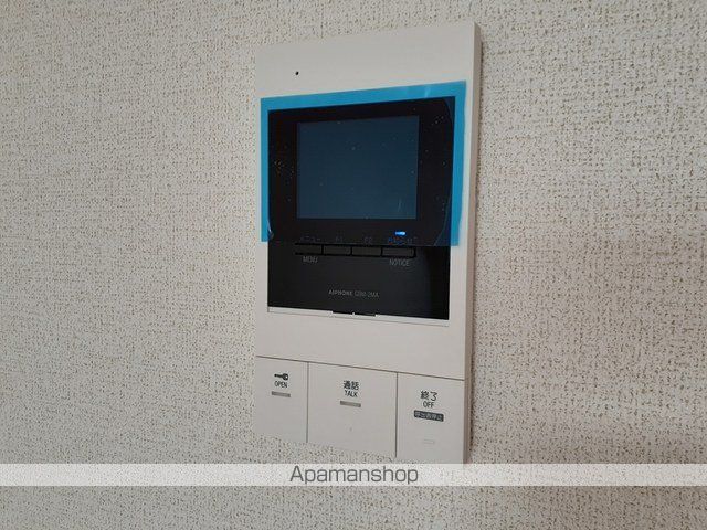 シャルモン深野 WESTの内装写真