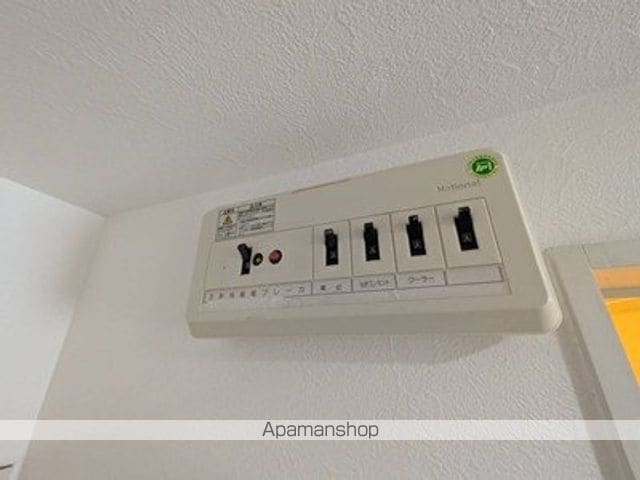クレスト佐方の内装写真