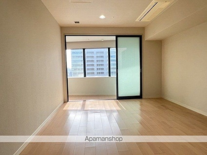 ＳｈｉｂａｕｒａＣｒｙｓｔａｌ　品川レジデンス[2LDK/100.59m2]のリビング・居間3