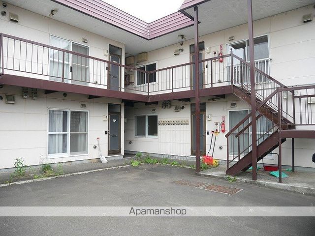 エーコーモア岩見沢Bの玄関写真