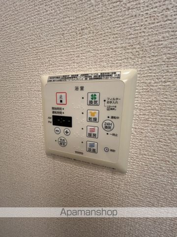 リアン トゥールの内装写真